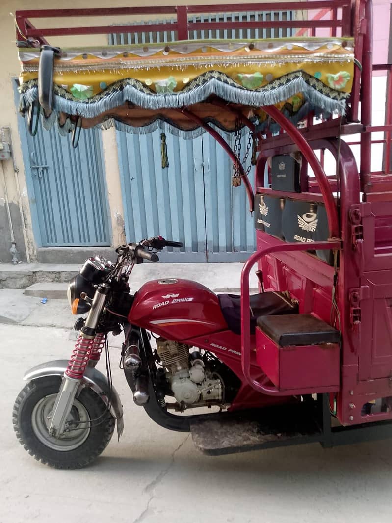 Loader Rickshaw 0