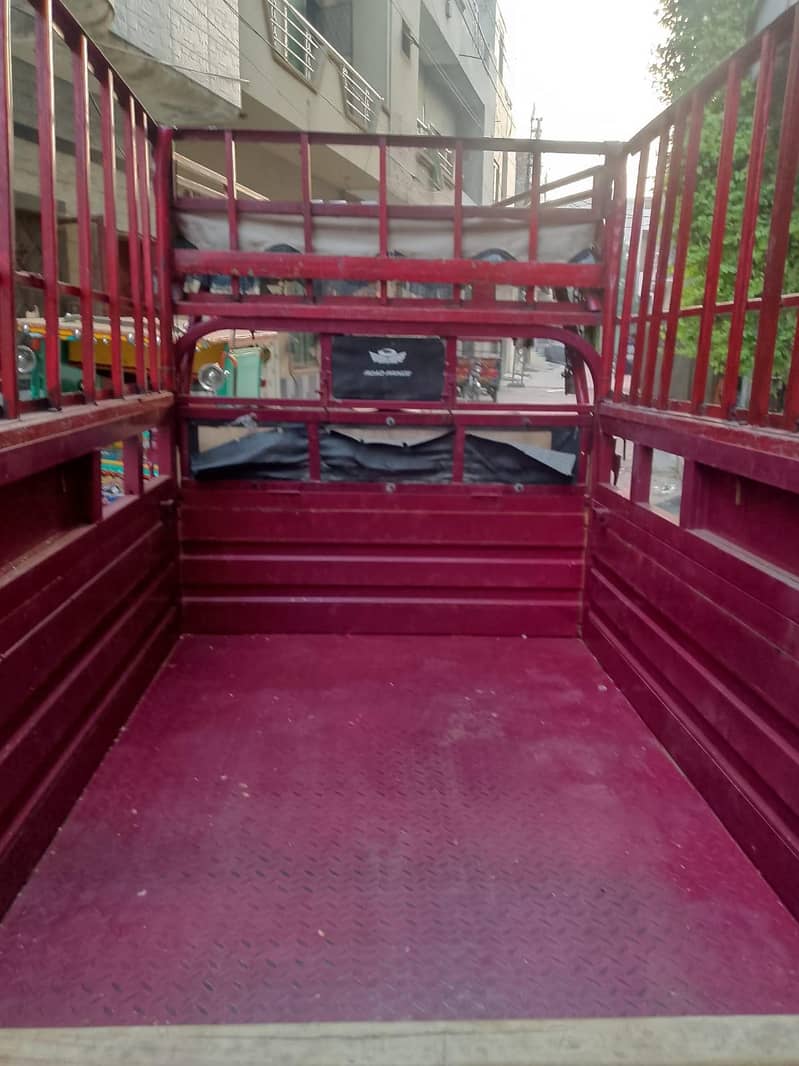 Loader Rickshaw 3