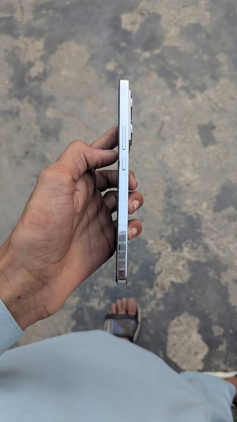 Infinix Note 40 2