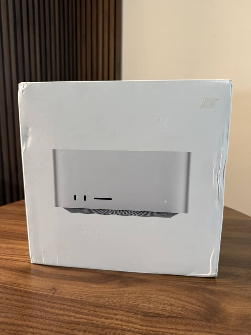 Mac Studio M1 Max 32 Core GPU Customised 4
