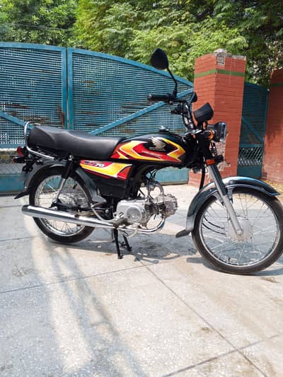 Honda CD 70 Black 1st Owner