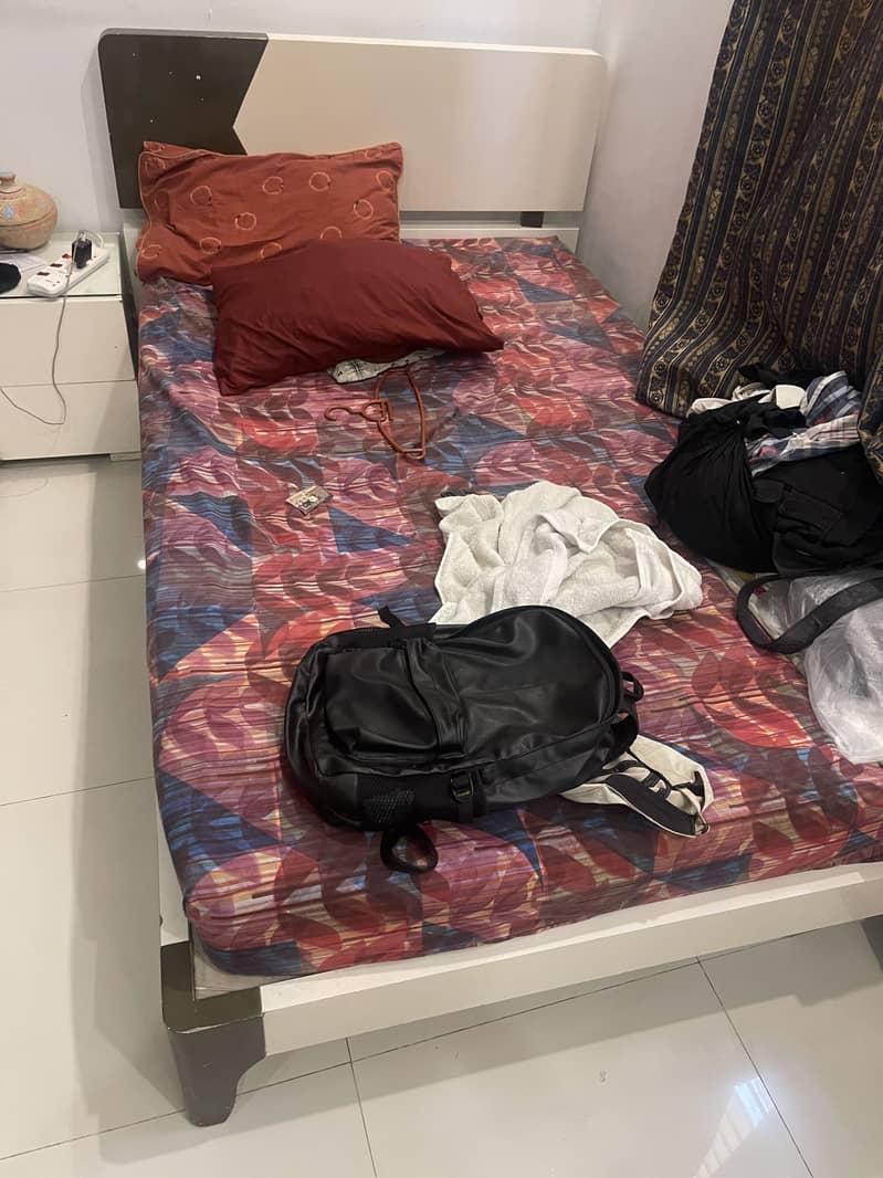 Complete bedroom set 1