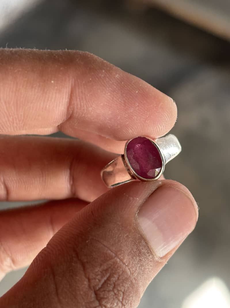 Ruby ring 0