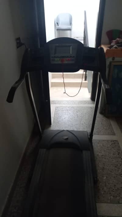 Revo auto incline treadmill