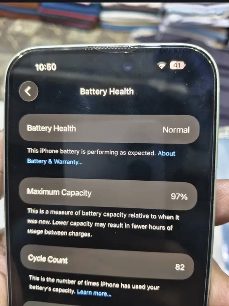 Apple iPhone 15 plus 6