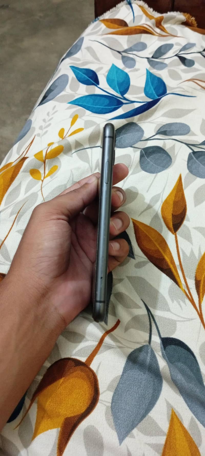Apple iPhone 11 2
