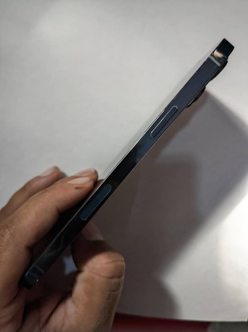 Apple iPhone 12 Pro Max 5
