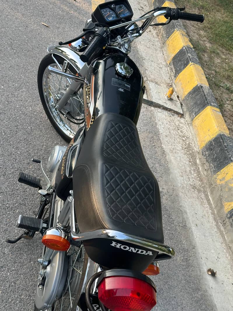 Honda 125 24/25 model 5
