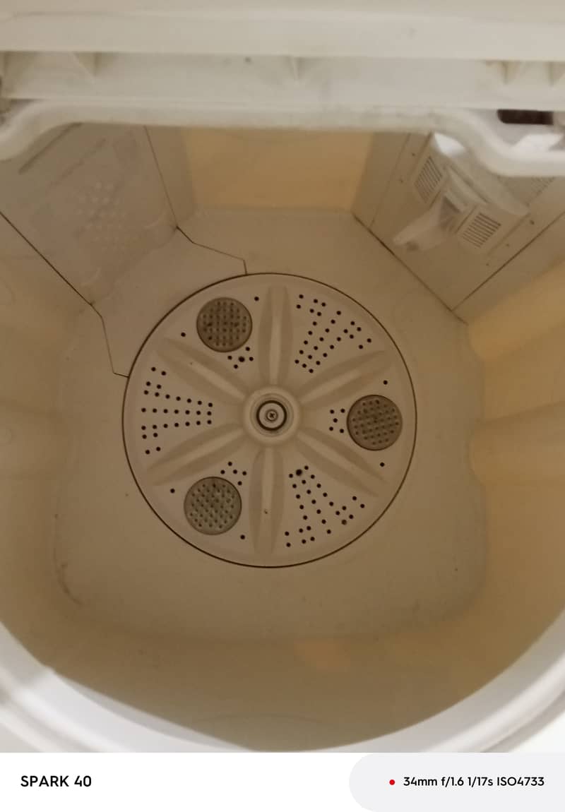 Waves washing machine 0