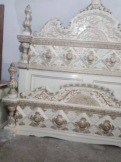 bed set chanoti wood