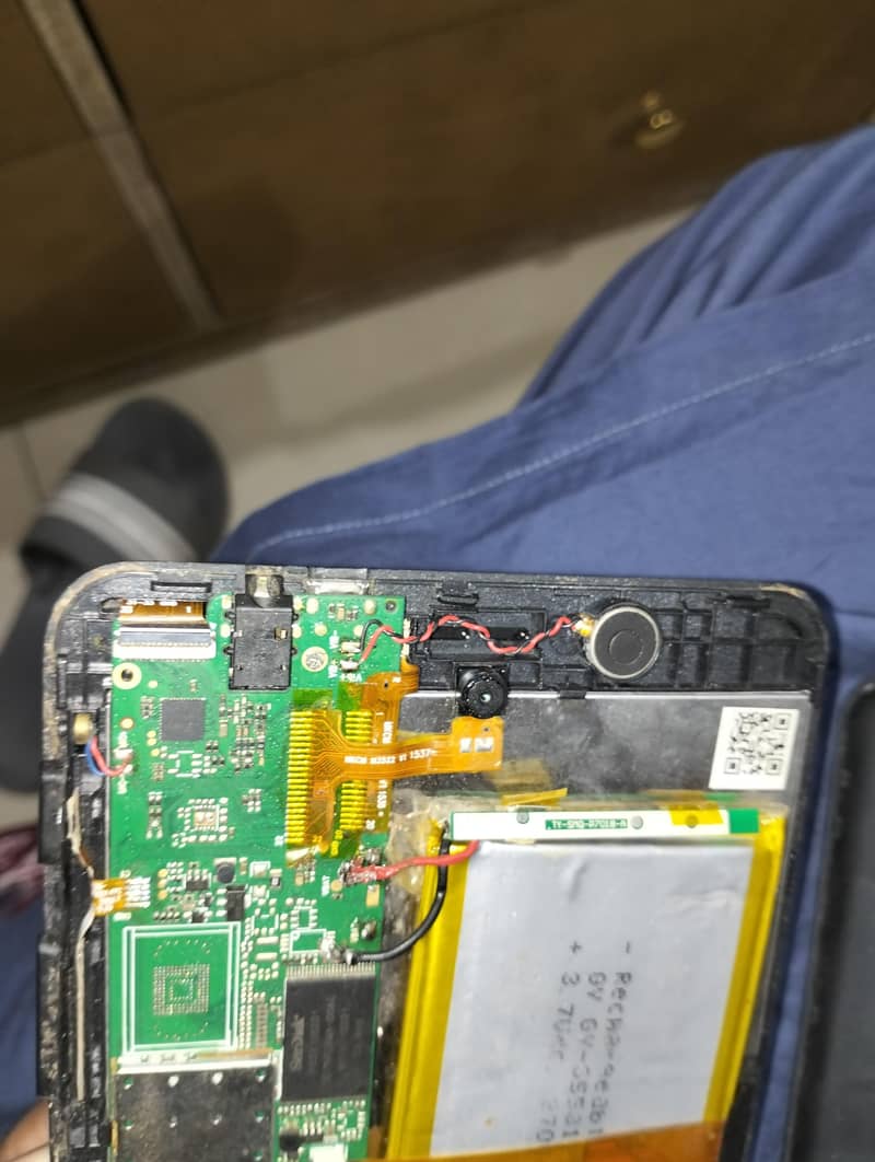 Dead Gfive tablet 4