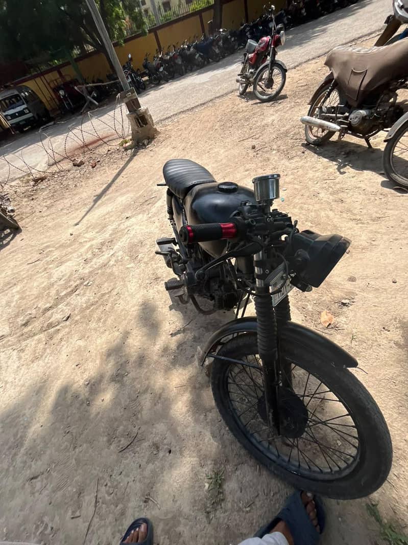 CD 70 cafe racer 19