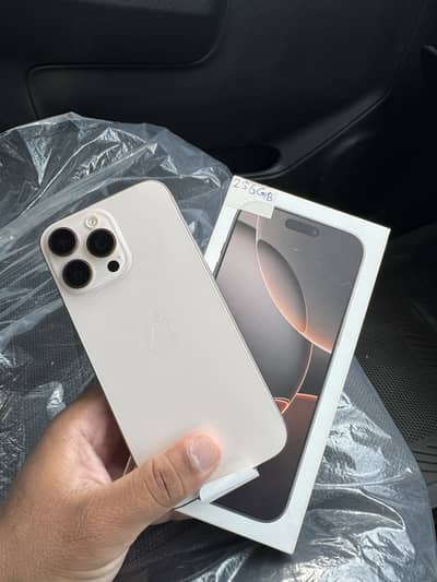 Apple iPhone 16 Pro Max