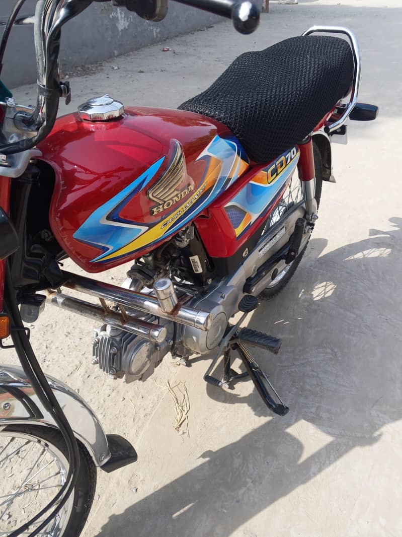 Honda CD 70 5