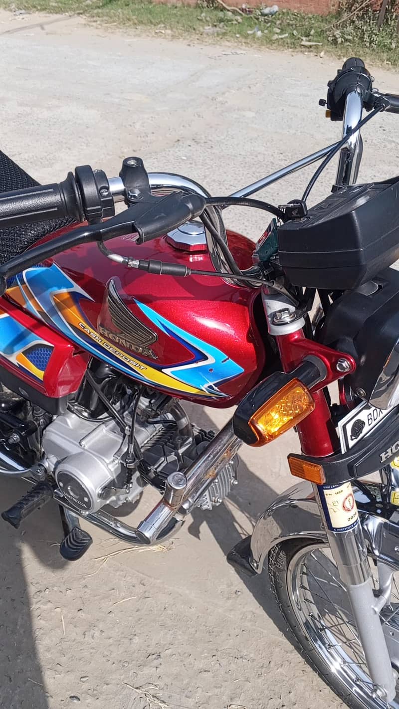 Honda CD 70 12