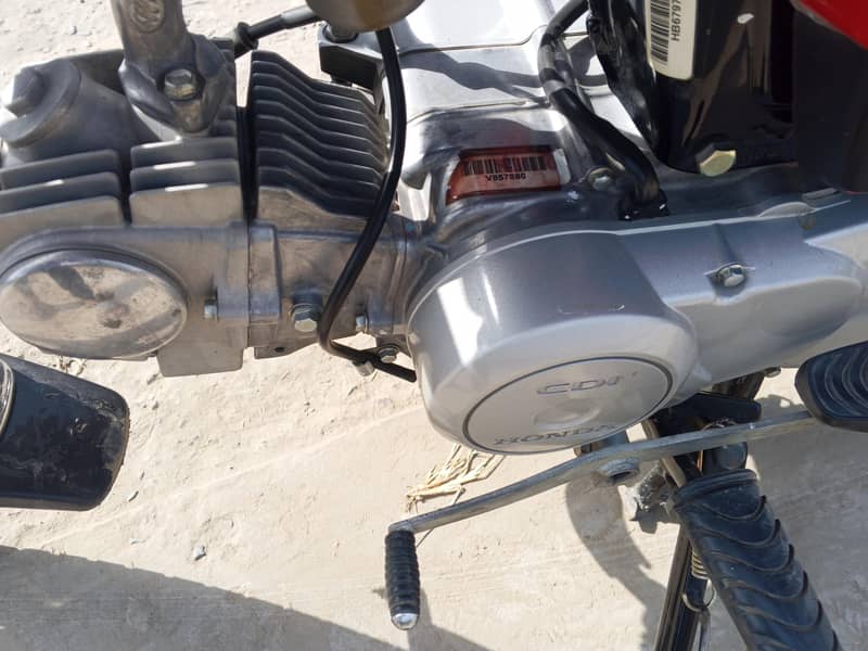 Honda CD 70 14