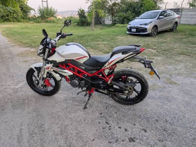 Benelli 150
