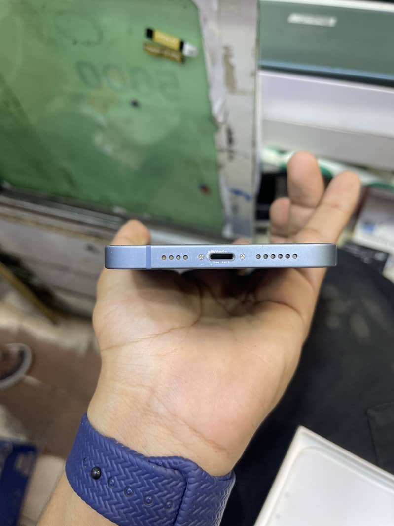 Apple iPhone 14 plus 4