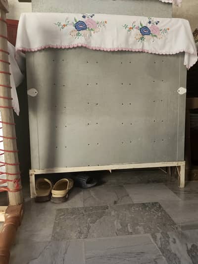 peti/trunk for sale