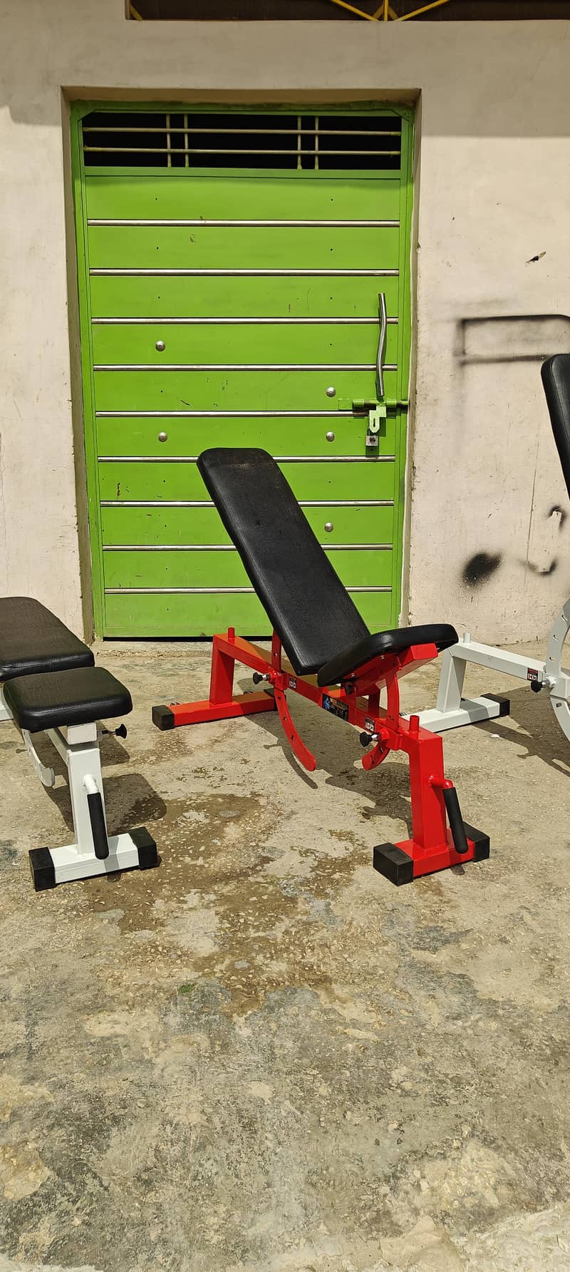multiple adjustable banch 1