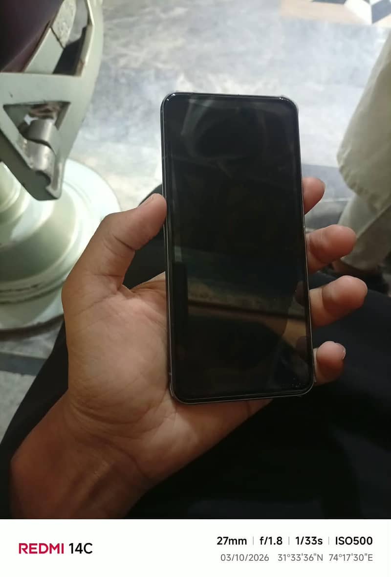 Google Pixel 8 2