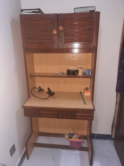 Study table For sell ( urgent )