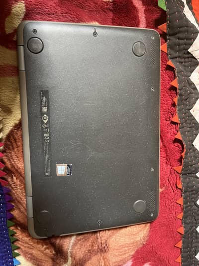 HP     Intel Core i5 — 8th Gen