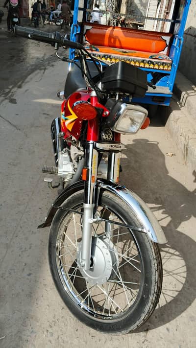 urgent sale Honda bike 125cc all ok