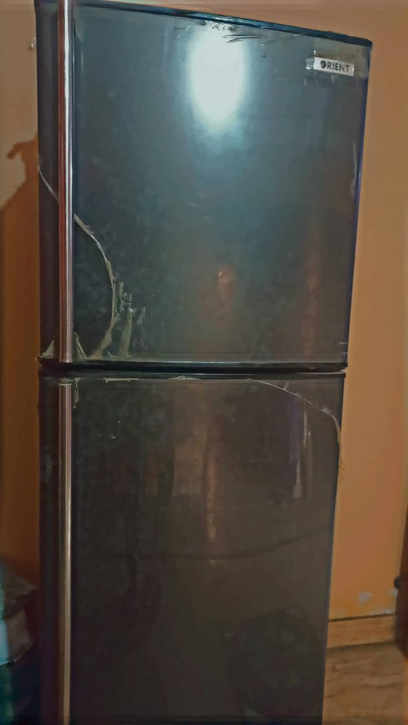 Orient Fridge 3