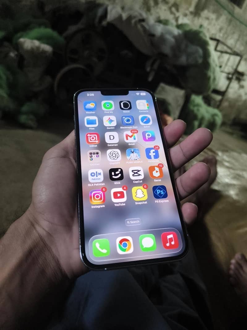 Apple iPhone 13 Pro Max 7