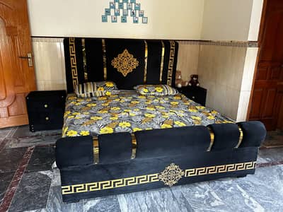 Black and gold luxury double bed set