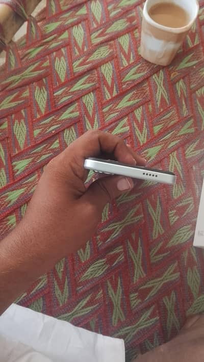 Vivo Y18