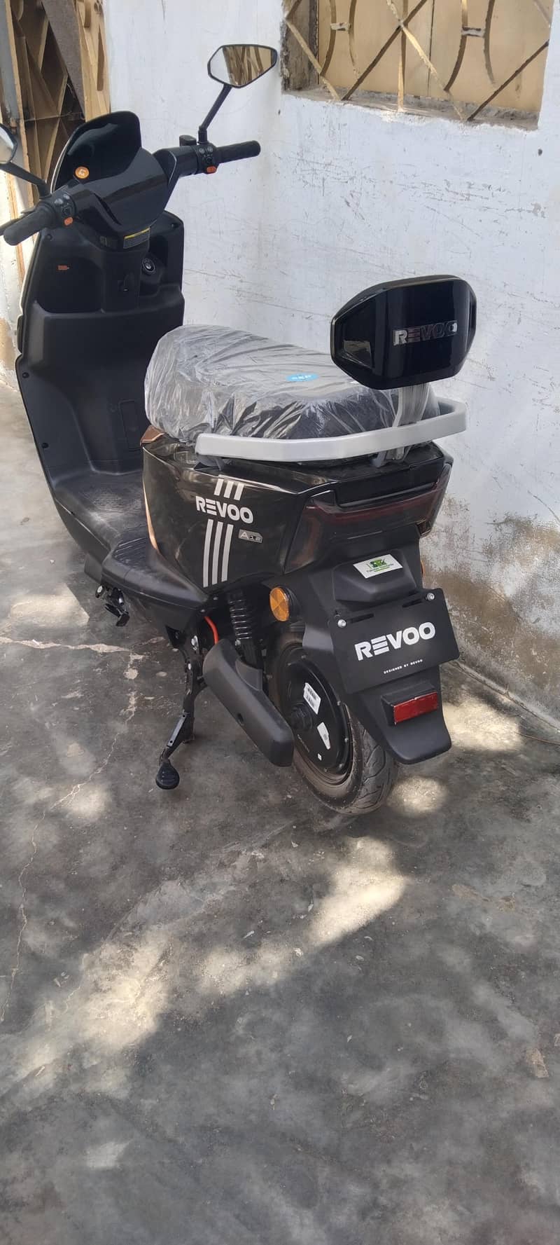 A12 Revoo 2