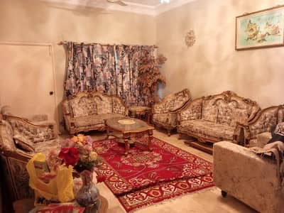 400yd portion Rent 400yd  3bed d d 1st floor Muzike floor 3 attached Rent 150k*Code(16814)*