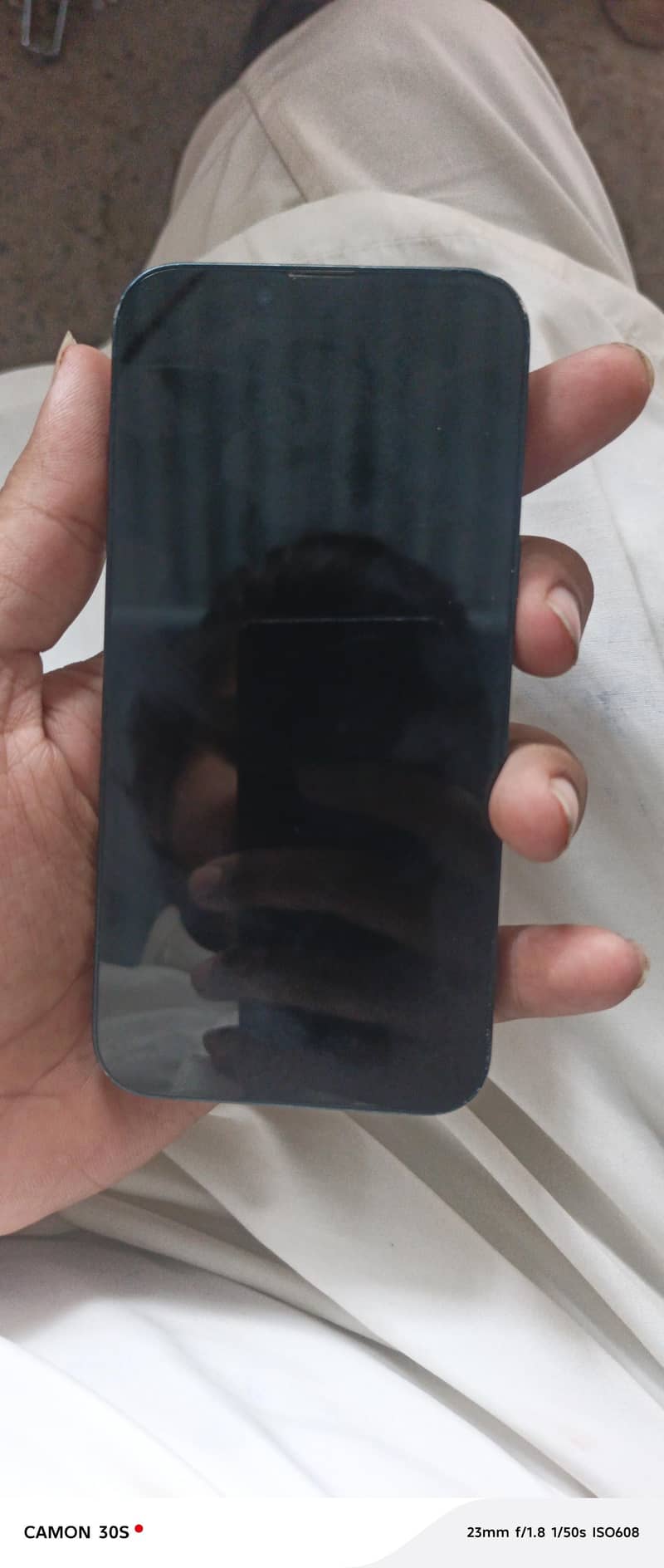 Apple iPhone 13 1