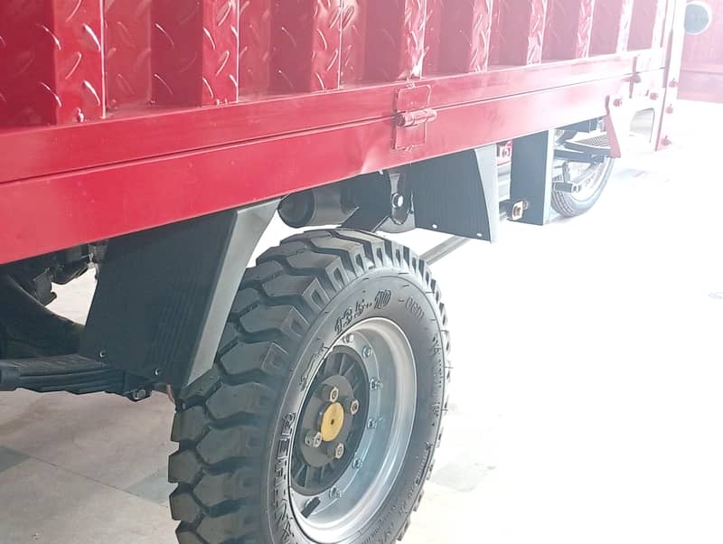 United 100 cc LOADER 11
