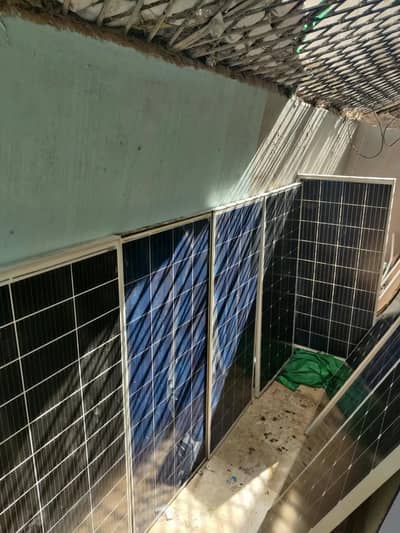 Used solar panels 180watts