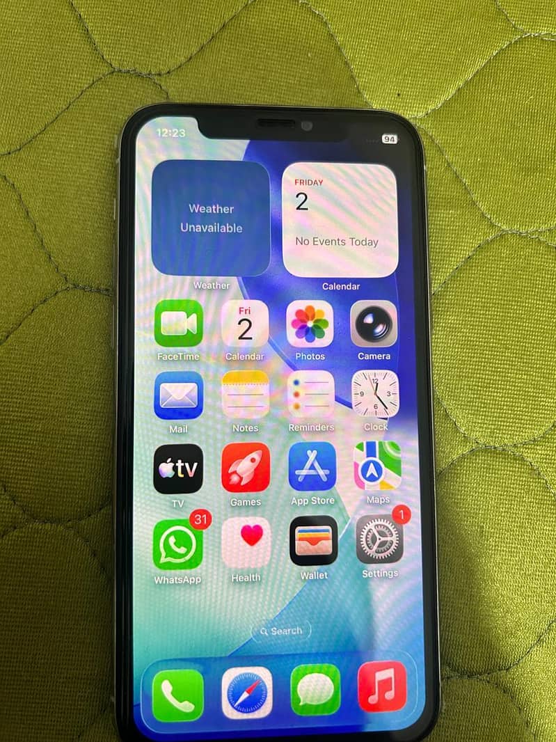 Apple iPhone 11 Pro 1