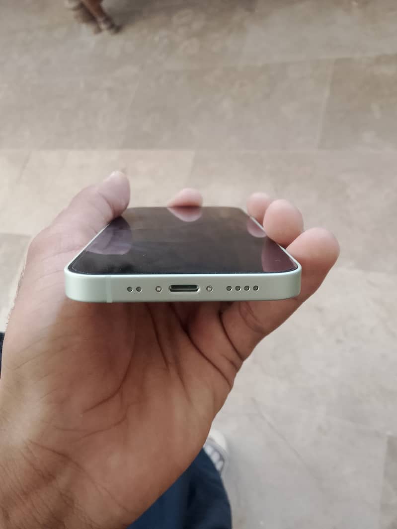 Apple iPhone 12 mini 1