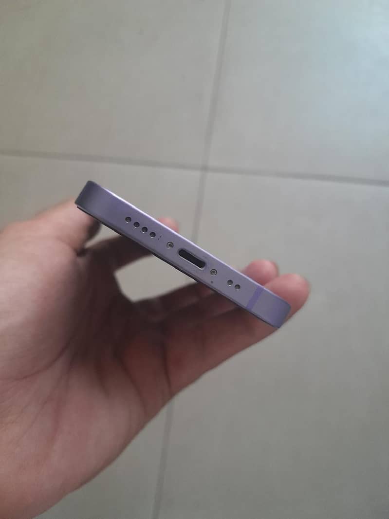 iPhone 12 mini scratchless condition 1