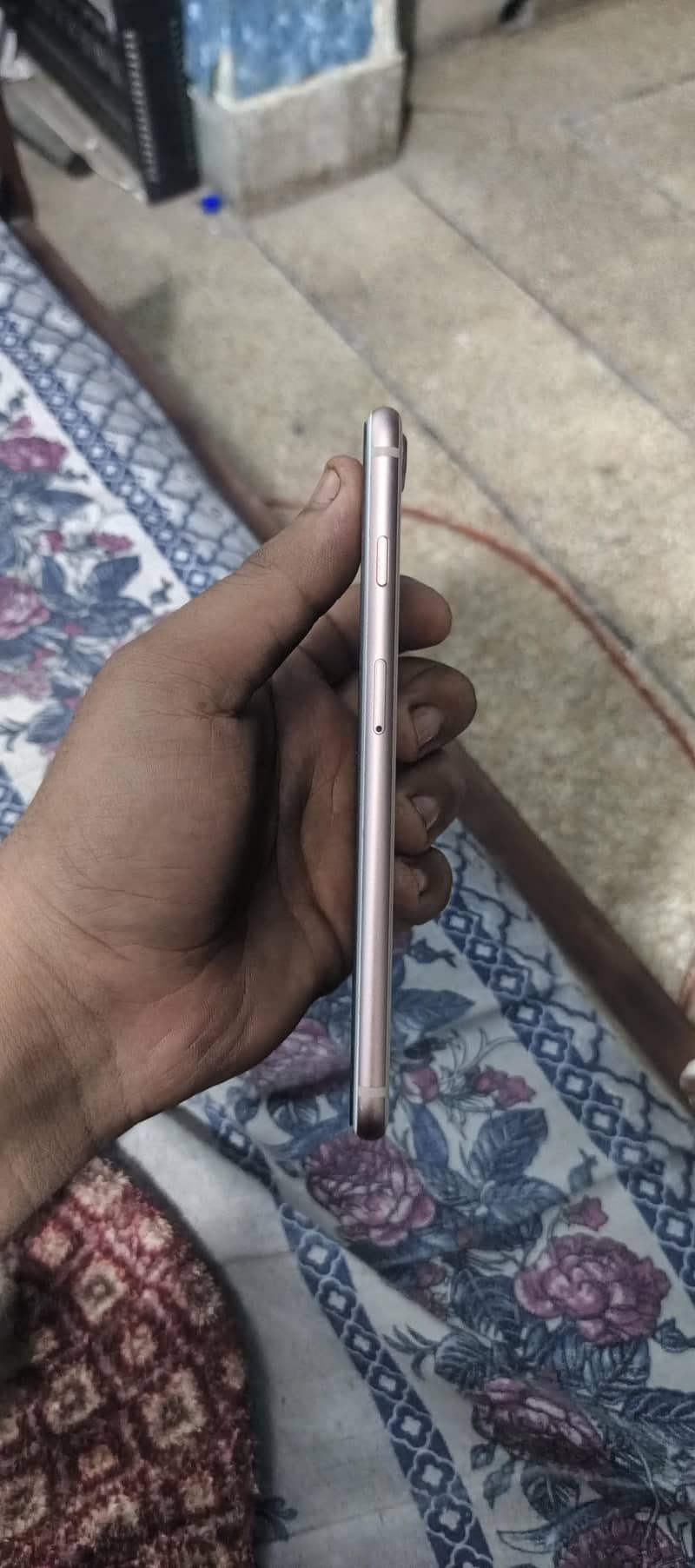Apple iPhone 8 Plus 2