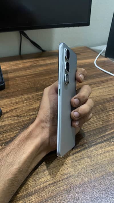 Infinix Hot 60 Pro +