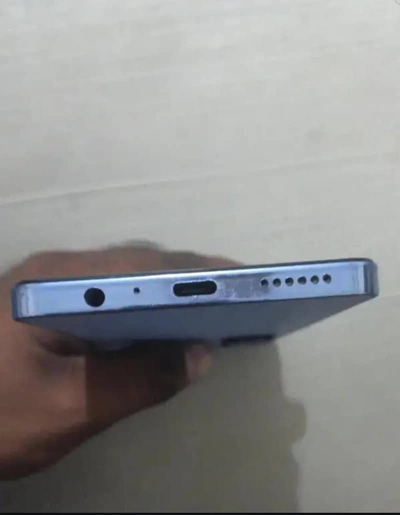Tecno CAMON 20 Pro 1