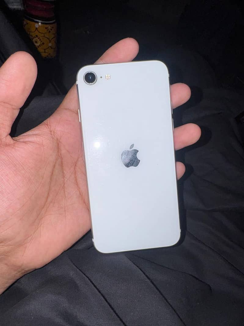 Apple iPhone SE 0