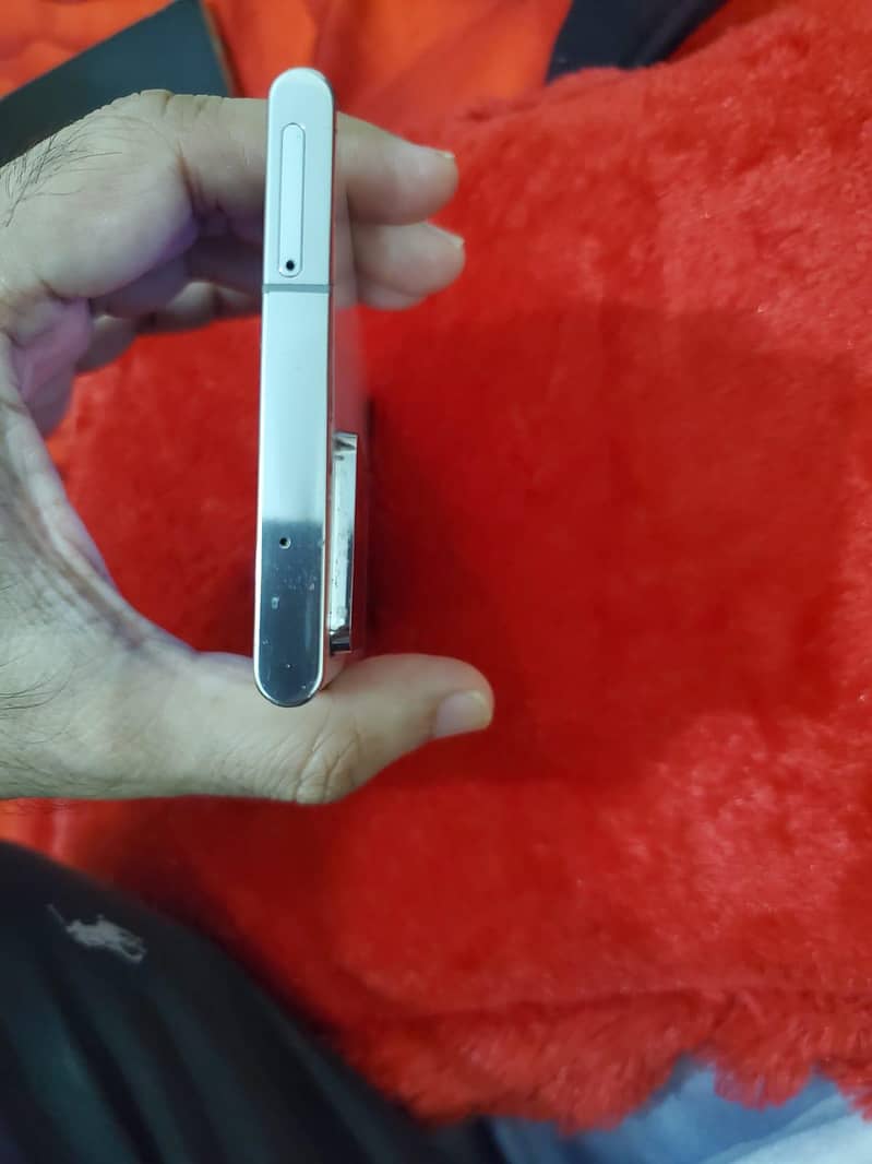 Samsung Mobile Note 10 Plus 6