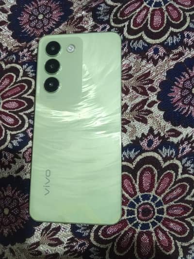 Vivo Y100
