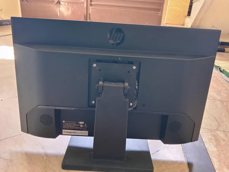 LCD screen extant able 4