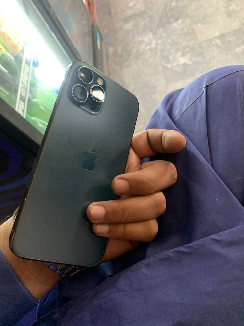 Apple iPhone 12 Pro Max 0
