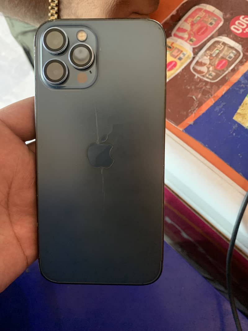 Apple iPhone 12 Pro Max 3
