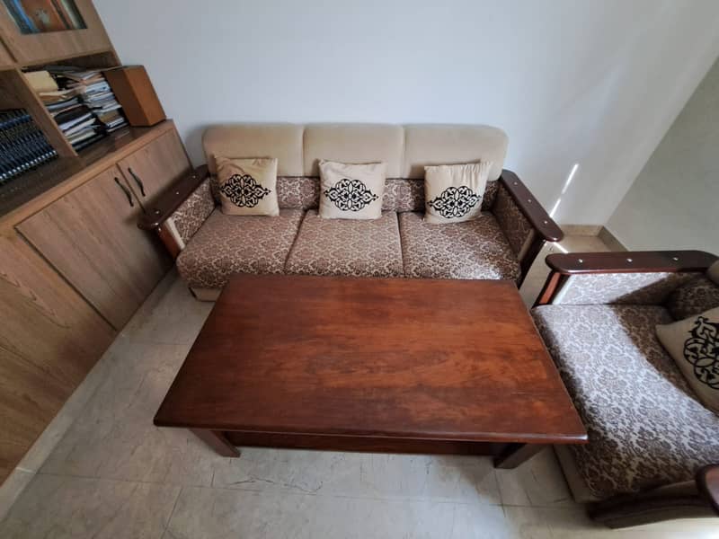 5 seater sofa 3